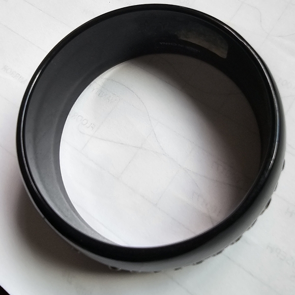 Women's Cool Black Bangle Bracelet with Silver Chain Detail - Picture 3 of 3